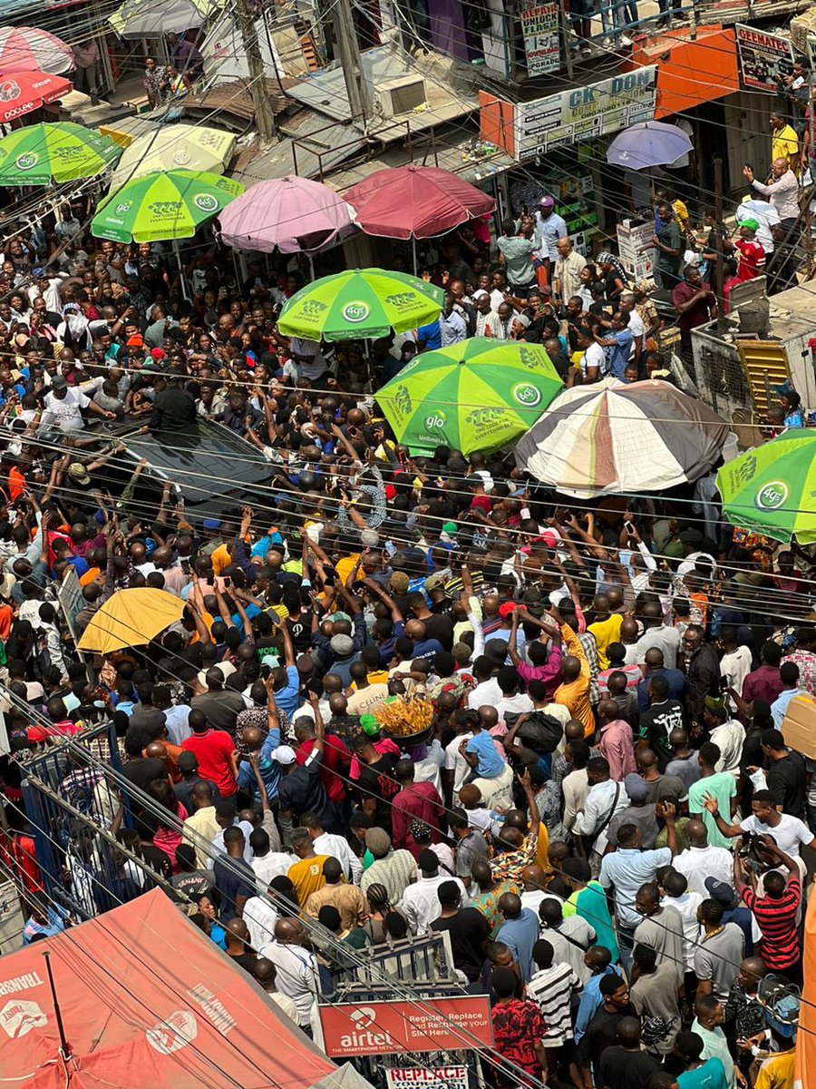 The whole of computer village made a loud statement in lagos today & everywhere, i mean everywhere was on shutdown!

He is ahead of other candidates! Even tge xity boy can go into markets 😁

___
Gumi femi fani-kayode INEC obi of Onitsha lagos pastor uche aigbe #peterobiinlagos