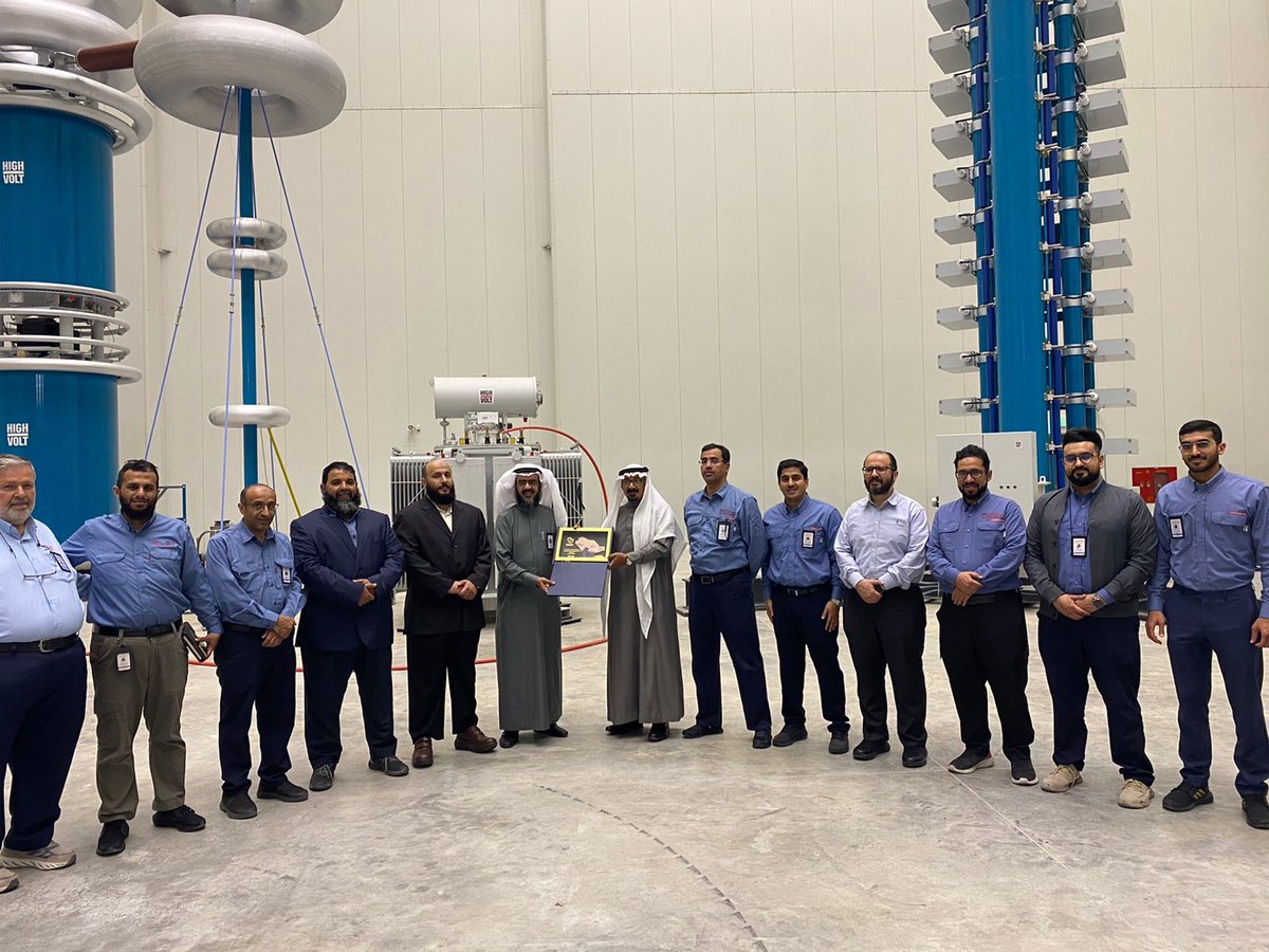GCCELAB's tweet photo. The #GCC_Lab was delighted by a visit of Dr. Hasan Al-Zahrani, SrVP of @saudi_aramco Power Systems & Eng.Abdullah Al-Guraishi, touring the labs & discussing localization efforts to enhance local content & supply chains. https://t.co/EKR4AZZvSM