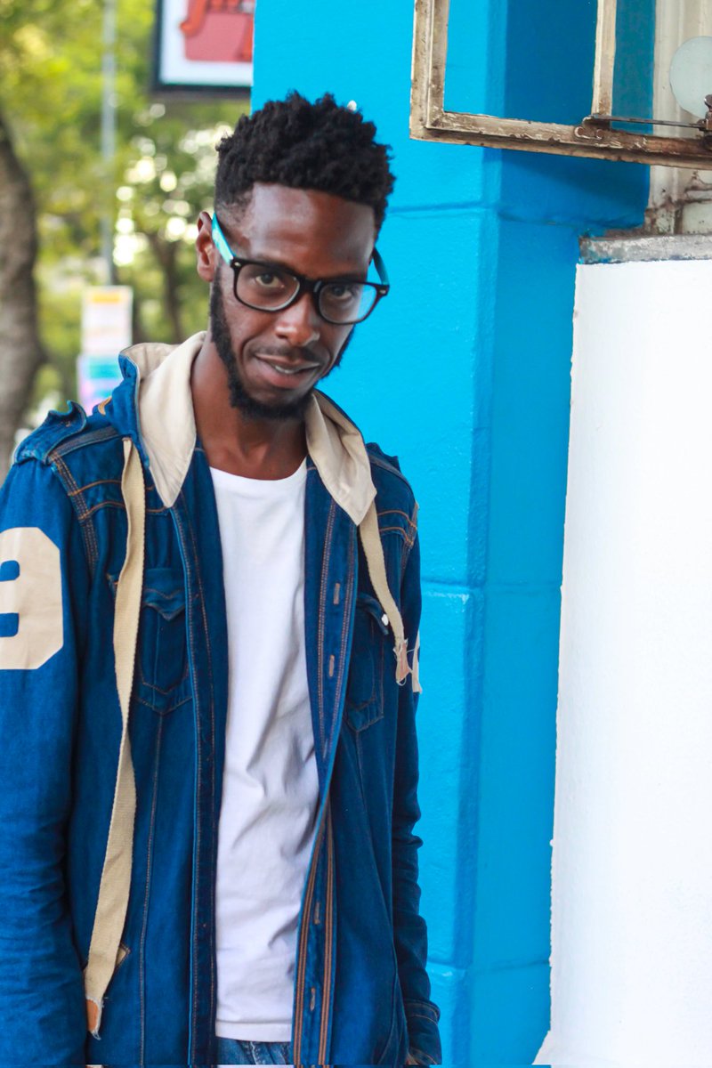 bobo_sway's tweet photo. Blue Monday Going Fully In🔥🥶

#BoboSway
#SahipHop
#Explore
#Twitter
#afrimabonavision
#PopOffSaturday
#20SwayTeen

Shot by📸:@ampixel_photography https://t.co/DQn0CGWM2x