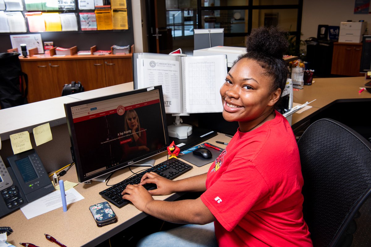 ISUITHelp's tweet image. Happy National #CleanOutYourComputerDay! Celebrate this holiday AND Valentine&apos;s Day tomorrow by showing your computer a little love. 🥰

One way to do this is by removing old files and clutter, like unnecessary duplicates, that might be slowing your computer down. 💻