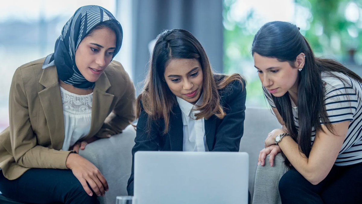 GDInclusion's tweet image. Closing the digital gender gap offers a paradigm for women’s economic empowerment. Even further, it promises a transformation of entire economies and the ways we work and live. globaldigitalinclusion.org/our-work/inclu…