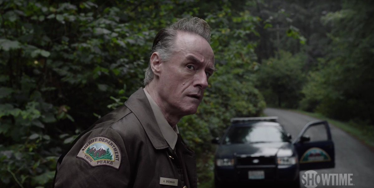 MatthewAMullins's tweet photo. Twin Peaks (2017)
Aka: Rancho Rosa, Twin Peaks: The Return
Showtime TV Series
1 Season - 18 Episodes
Harry Goaz as Deputy Andy Brennan
#TwinPeaks #DavidLynch #HarryGoaz
@ignorethatdoor https://t.co/fFk3XwRo44
