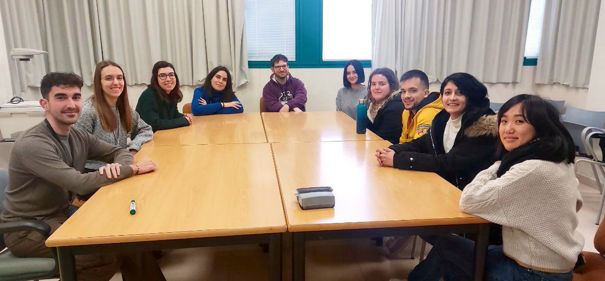 First meeting of our PhD students 👨🏻‍🔬👩🏻‍🔬

We’ll meet monthly to share our progress, each one with her/his different research field 🌱🧬

#Science #PlantScience #SpanishScience #PlantResearch #PhD #PhDPosition