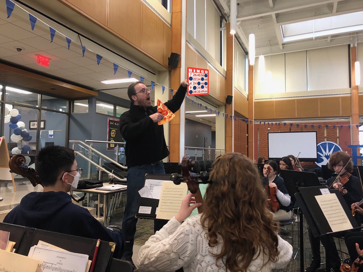 EYSO's tweet image. Come to our Pizza and Bingo night on March 1 for UNLIMITED pizza, salads, and soda, and play some bingo, all for only $12! Register at &amp;gt;&amp;gt;&amp;gt; facebook.com/events/7291250…