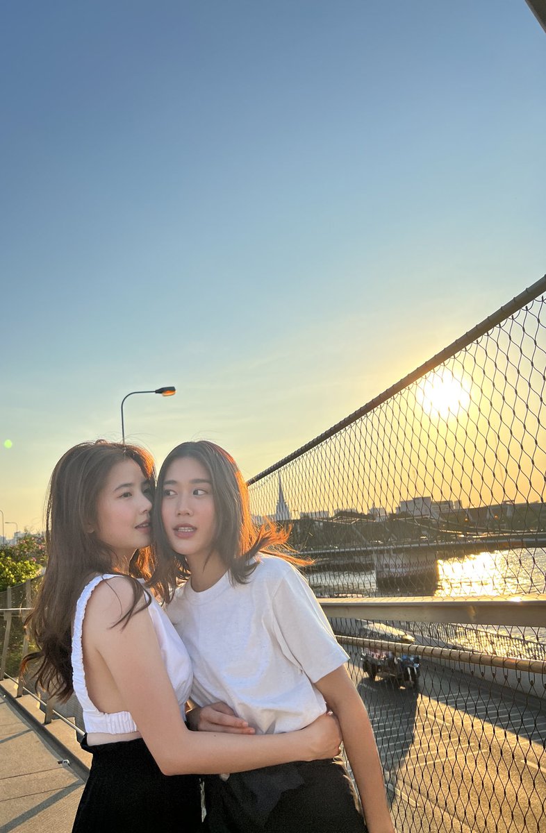 อะไรนะ อ๋อๆ 🌚