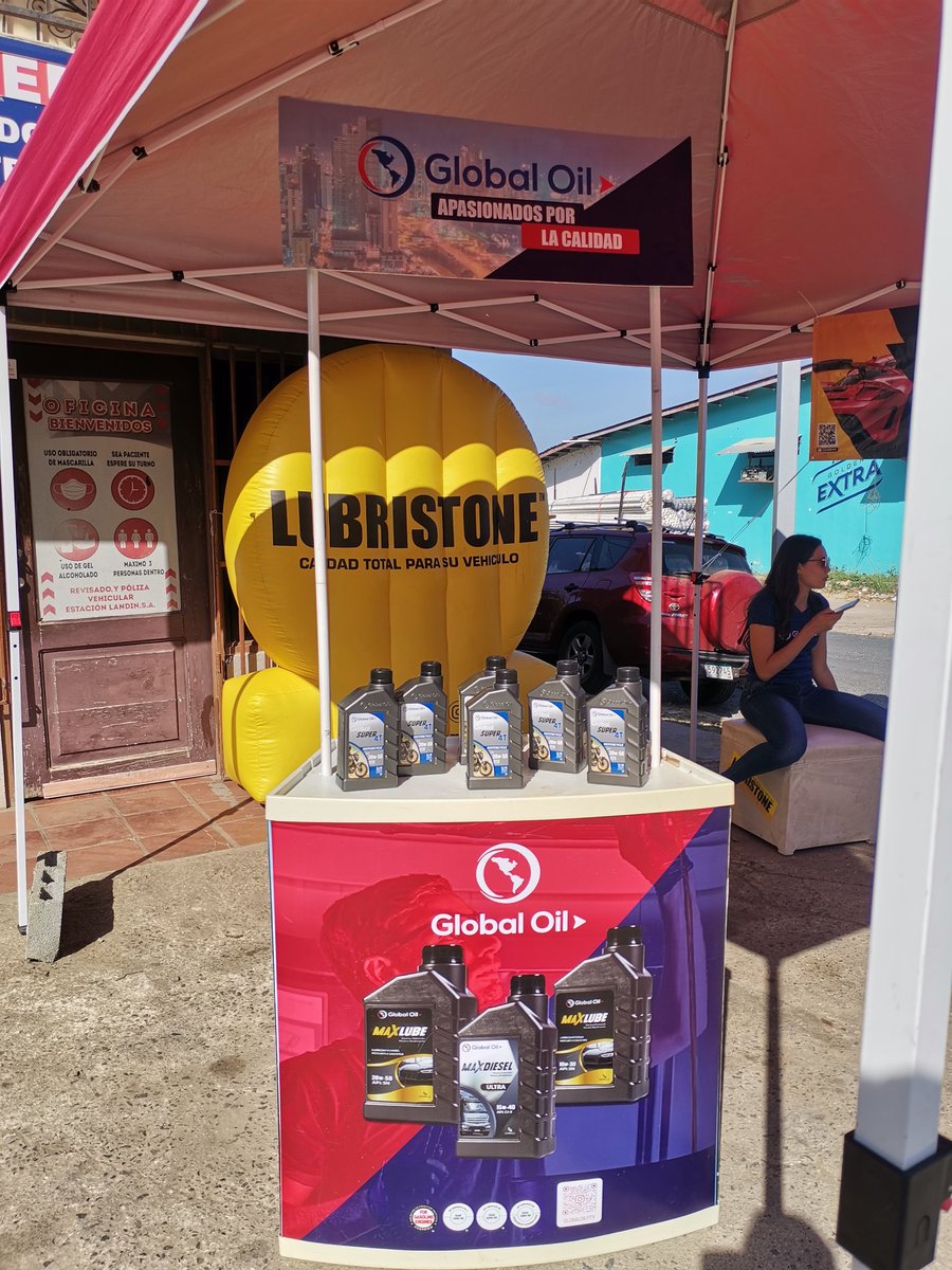 OilPanama's tweet photo. Hoy estuvimos en la Estación Landin ubicada en Guararé📍 junto a @lubristonepty 🏁

Promocionando el lubricante GLOBAL SUPER 4T 20W-50 JASO MA2 🛢️🏁

Distribuidor @rsimportscompany_pty
#GlobalOilPTY #GlobalOil #Lubricantes #Panama #Motos #GlobalSuper #4T #20w50 https://t.co/8N4zcDwdFK