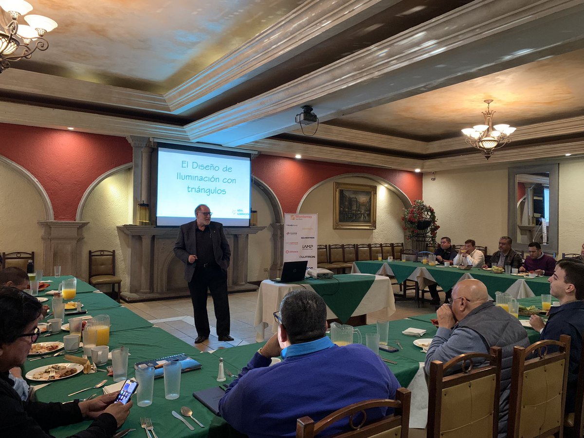 ies_mty's tweet photo. Gracias por acompañarnos a nuestro primer desayuno del 2023 donde pudimos contar con la ponencia de @AlvaroNievaM: "Diseño de Iluminación por Triángulo"✨ 

Forma parte de la comunidad IES en Monterrey. Te esperamos!

#IES #IESMonterrey #IESMty #IESMty2023 #DesayunoMensual https://t.co/SuSdOQB04r