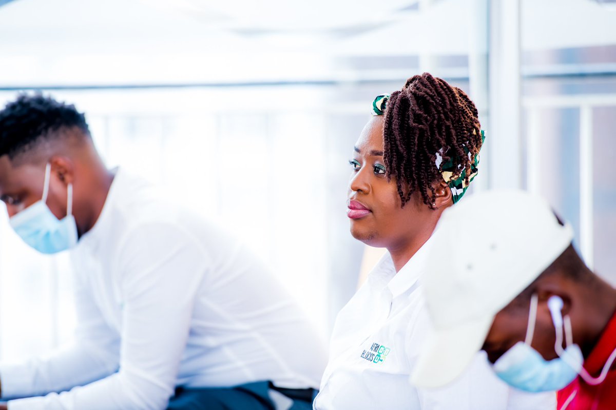 FreelanceSummit's tweet photo. Welcome to the Freelancers Summit 2023, the premier event for African freelancers! We’re excited to celebrate our 3rd anniversary on May 5th and 6th, 2023 in the beautiful city of Harare, Zimbabwe.

Get your free tickets at https://t.co/iAQFOeDtcO https://t.co/t9eYTL4btG