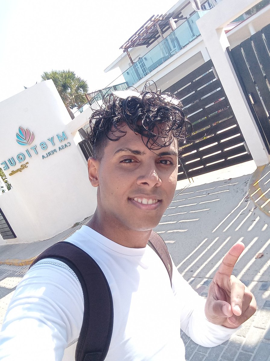 Lázaro tweet media