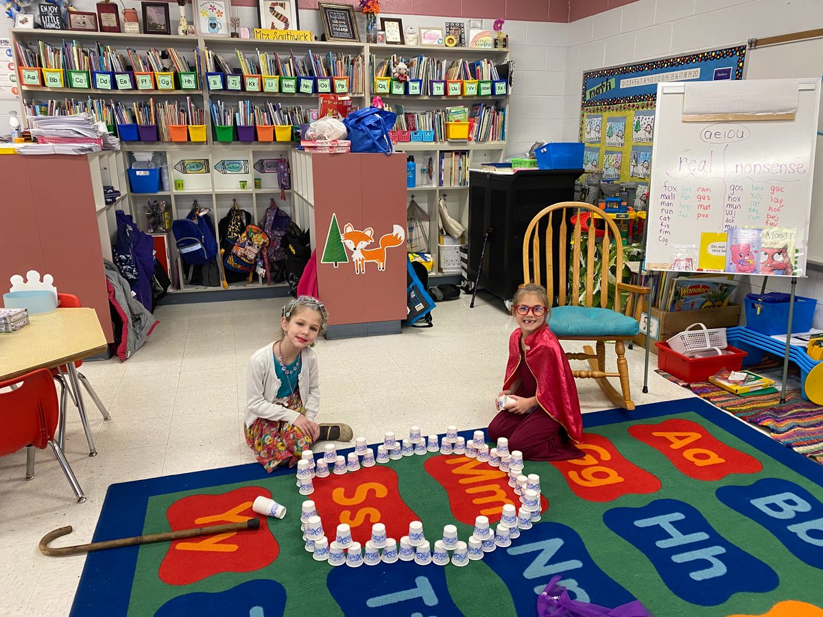 redcreekcsd's tweet photo. On Friday, students at Cuyler Elementary celebrated the 100th day of school! #RAMSPROUD https://t.co/5WQKWIvR7i
