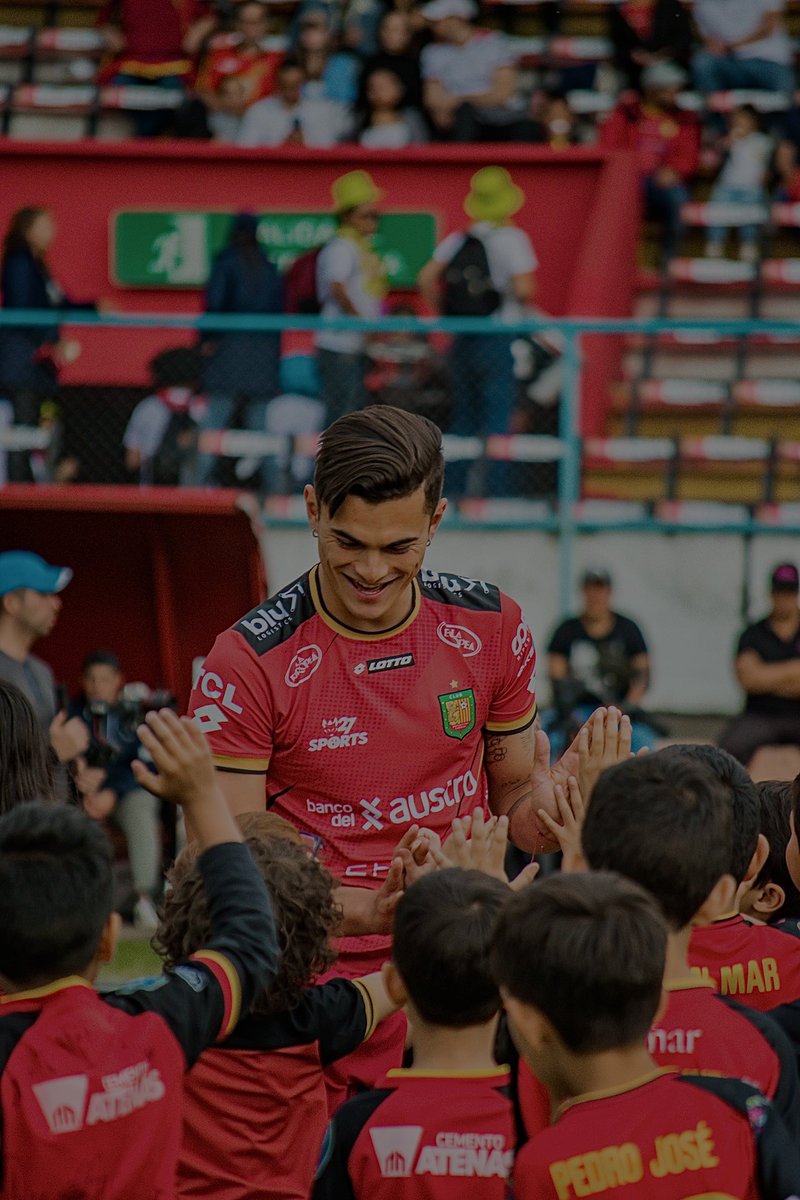 mateozambranob's tweet photo. Las vueltas de la vida ❤️ https://t.co/V0pMUbCCiG