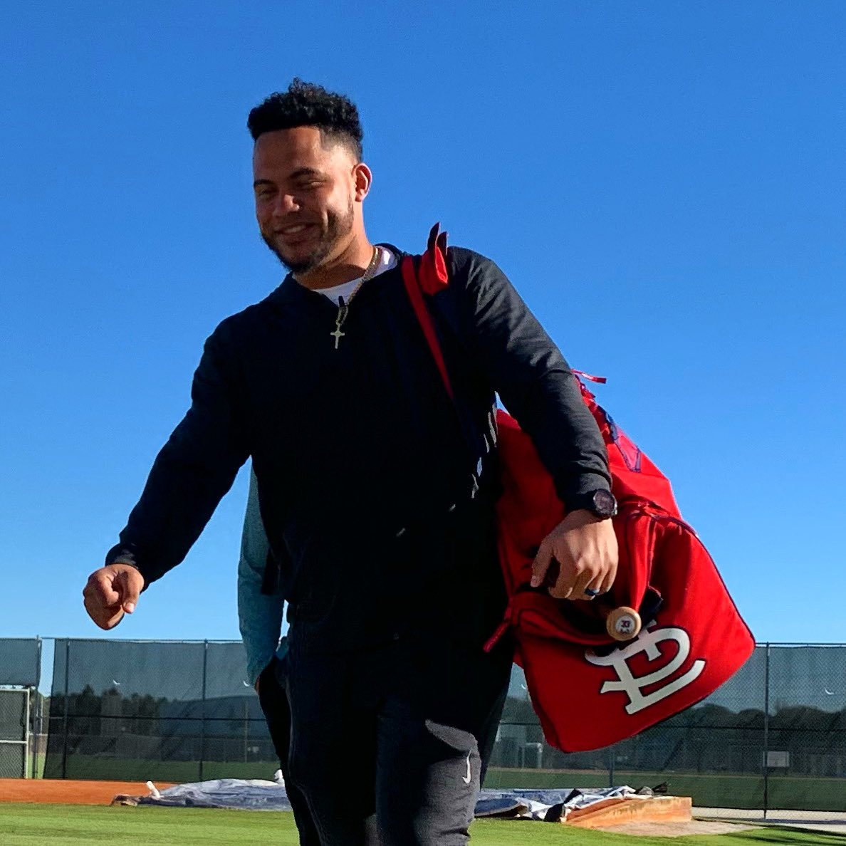 dgoold's tweet image. Willson Contreras arrives in #stlcards camp.