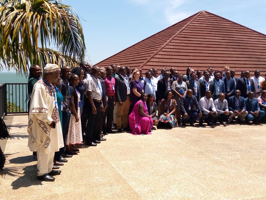 ICGU256's tweet photo. The Institute holding a Masterclass meeting of #Water umbrella organisations hosted by @WSUP_Intl and @min_waterUg at imperial botanical hotel. 

@HellenAdoa @MTWAUganda @MTWAUganda @MinofHealthUG @mofpedU @KigoziMaggie @MugabiMk @stanbicug @StanChartUGA @uetcl @Eskom_MD @nssfug https://t.co/rSb5DaoK23