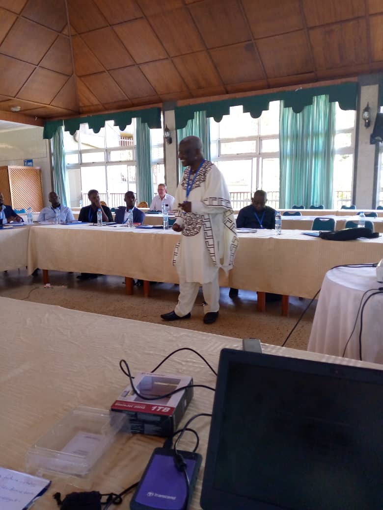 ICGU256's tweet photo. The Institute holding a Masterclass meeting of #Water umbrella organisations hosted by @WSUP_Intl and @min_waterUg at imperial botanical hotel. 

@HellenAdoa @MTWAUganda @MTWAUganda @MinofHealthUG @mofpedU @KigoziMaggie @MugabiMk @stanbicug @StanChartUGA @uetcl @Eskom_MD @nssfug https://t.co/rSb5DaoK23