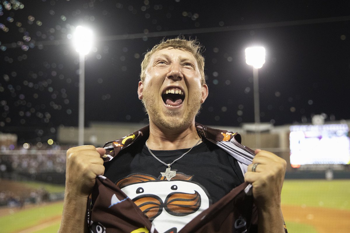 TAMU's tweet photo. That feeling when baseball is back in Aggieland this week…. ⚾️👍 https://t.co/J13UMAjzuX