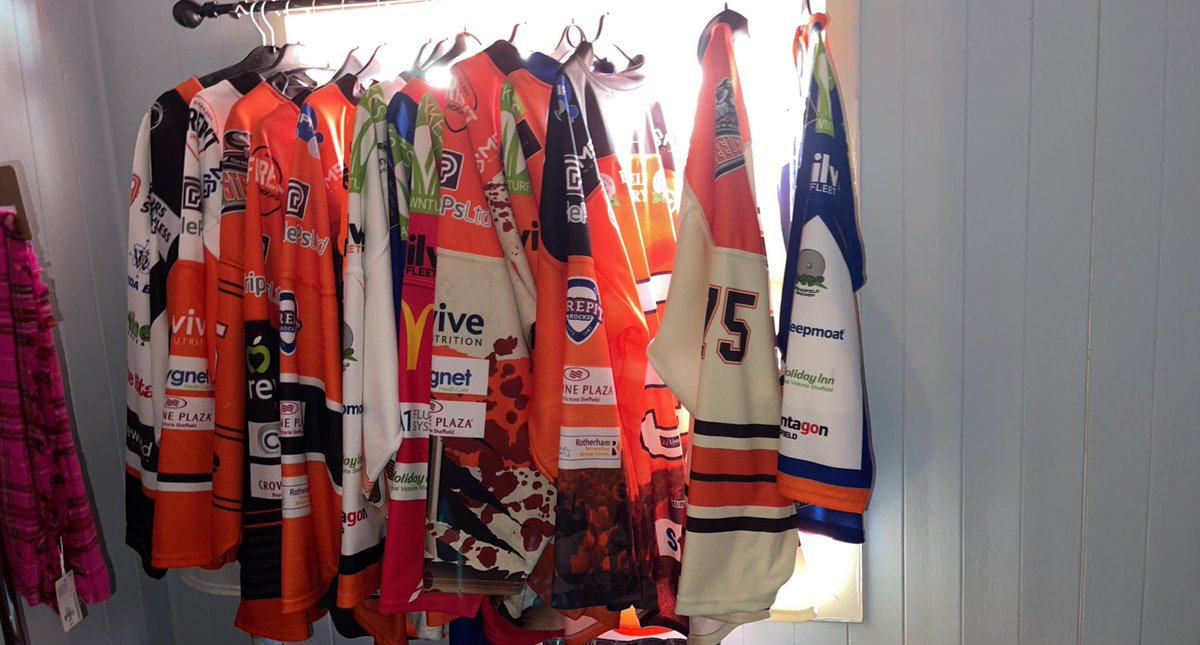 MissSarahNVS's tweet photo. 15 steelers shirts and still plenty of room for more 🙈 I will get a valentines one or win a SOYB one day 🤣 @steelershockey @dowdy75 @Simmsey https://t.co/nyhmWR7nbT