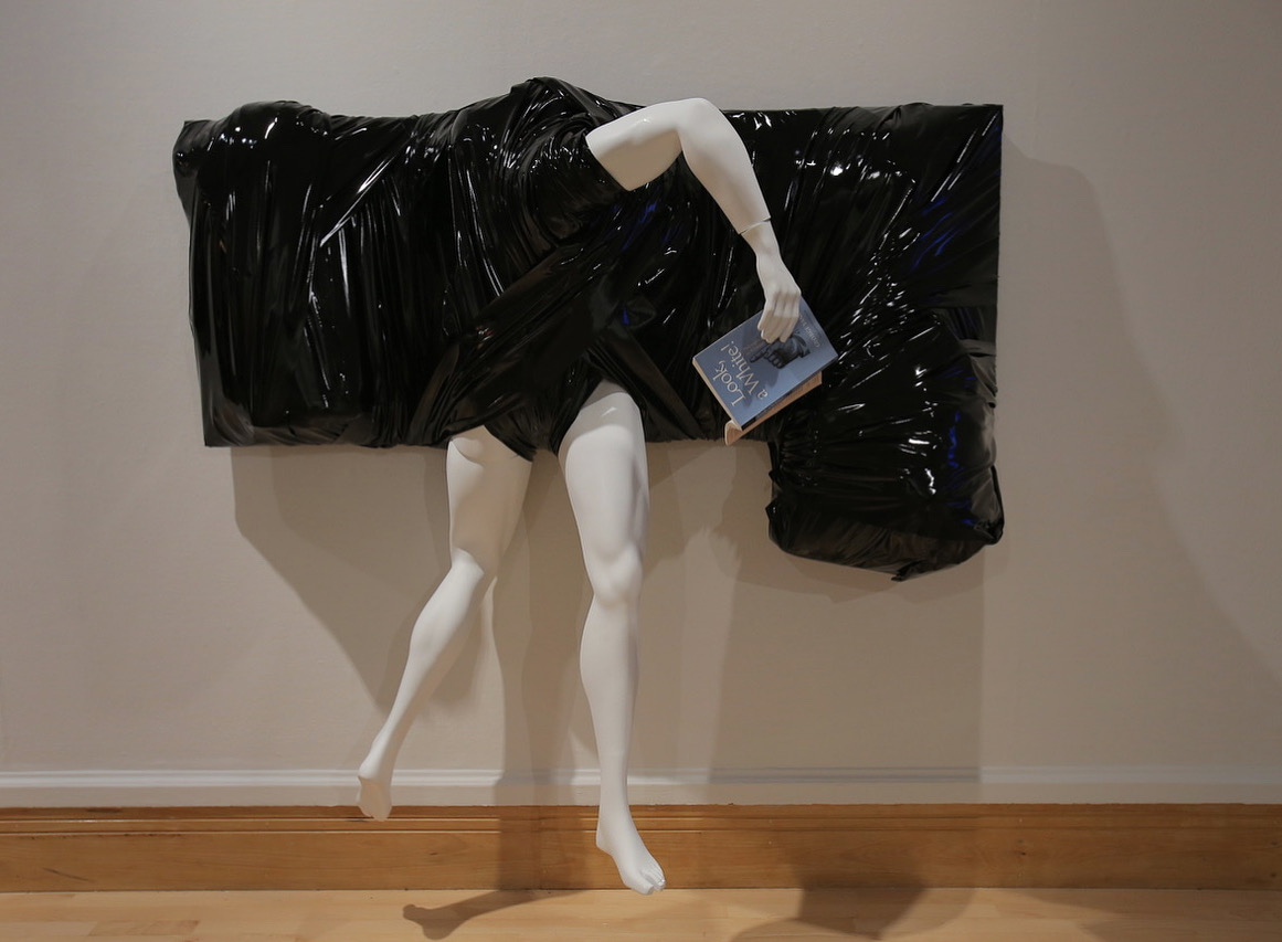 Now / Black Fellows Sponsorship open call! 
>bit.ly/3IhMHr0

Includes a full tuition fee reduction &amp; £1000 bursary for each year of study.

Open to Home students of black heritage &amp;/or ethnicity in receipt of an offer to study the 2-year MFA Fine Art at <a href="/NTUArtandDesign/">Nottingham School of Art & Design</a>.