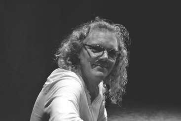 ⚡️⚡️CONFIRMED SPEAKER 📣

Hervé Desjardin Manager Innovation audio Radio France @Maisondelaradio will give a presentation during the #IrcamForumParis23 🎚️<a href="/H_Dejardin/">Hervé Déjardin</a>

Register to the event here 👉 forum.ircam.fr/article/detail……

#audio3d #spatialization #sounddesign #radio