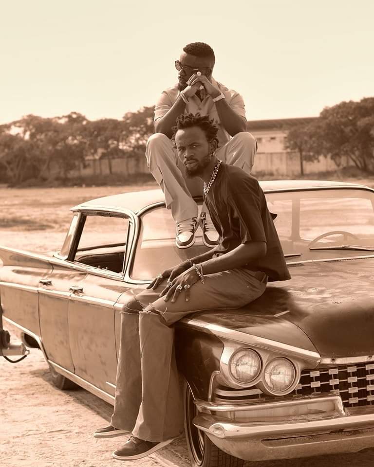 UpdatesGhana's tweet photo. @sarkodie x @blacksherif_ #CountrySide loading ❤️ https://t.co/Ts8uWKheI6