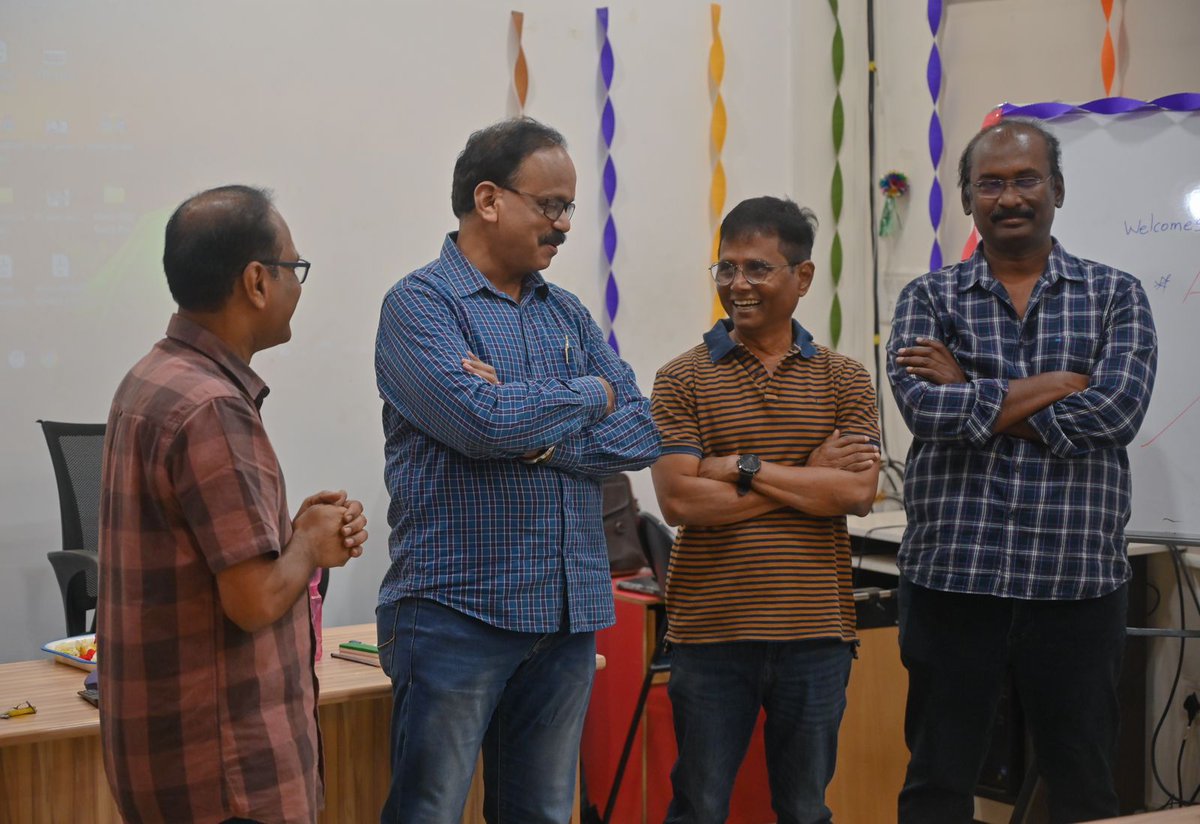 BOFTAindia's tweet photo. Photo Exhibition of new Cinematography students of Feb. 2023 Batch, inaugurated by DoP #ArthurWilson sir & Dir. #Sasi sir today . Amazing work by our students. Recognised the best out of them 👍🏆😇 https://t.co/NkDxf8RxTK