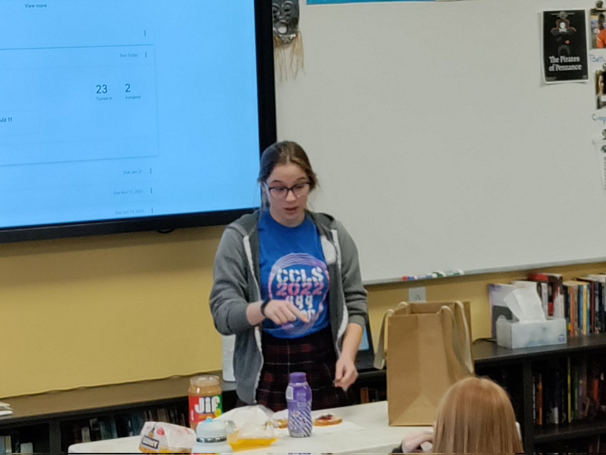 SpanglerCCLS's tweet photo. 8th grade demonstration speeches! @CCLSChargers @CCLSAlbers https://t.co/PIn4cADPDK