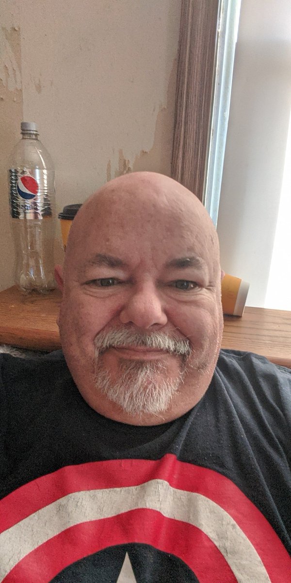 derf63fred's tweet photo. What a Monday thank God the super bowl's over we all knew who would win I don't know why anybody would have picked the eagles https://t.co/fMV79lNZYV