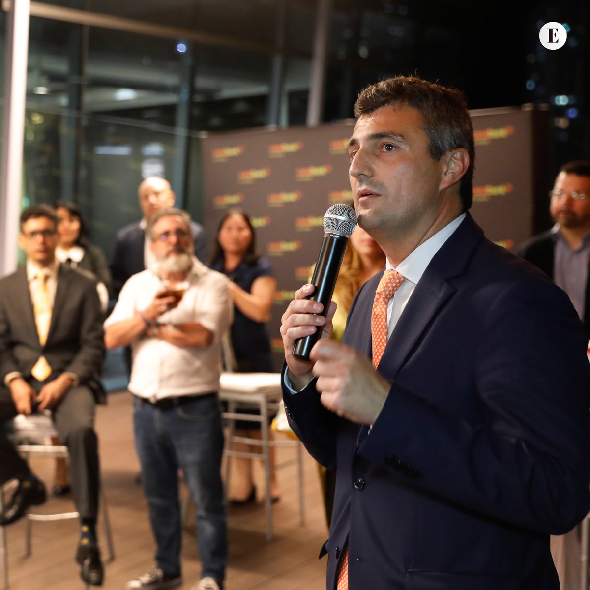EstrellaOnline's tweet photo. #ReseñaEmpresarial
Canalbank y Belobaba: un movimiento hacia el futuro en la tecnología y las finanzas
Conoce más en nuestro sitio web https://t.co/AWeoSeJpQg https://t.co/mOlifKoIYo