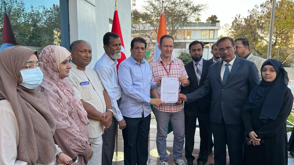 1st installment of Rs. 25 Lakhs handed over to Turkish Consulate by AMP Hyderabad Team.

We will now be working on collecting &amp; donating a similar amount to the Syrian victims in sha Allah.

Donate Now &amp; also Share this msg with your Contacts:
indiazakat.com/campaign/11633