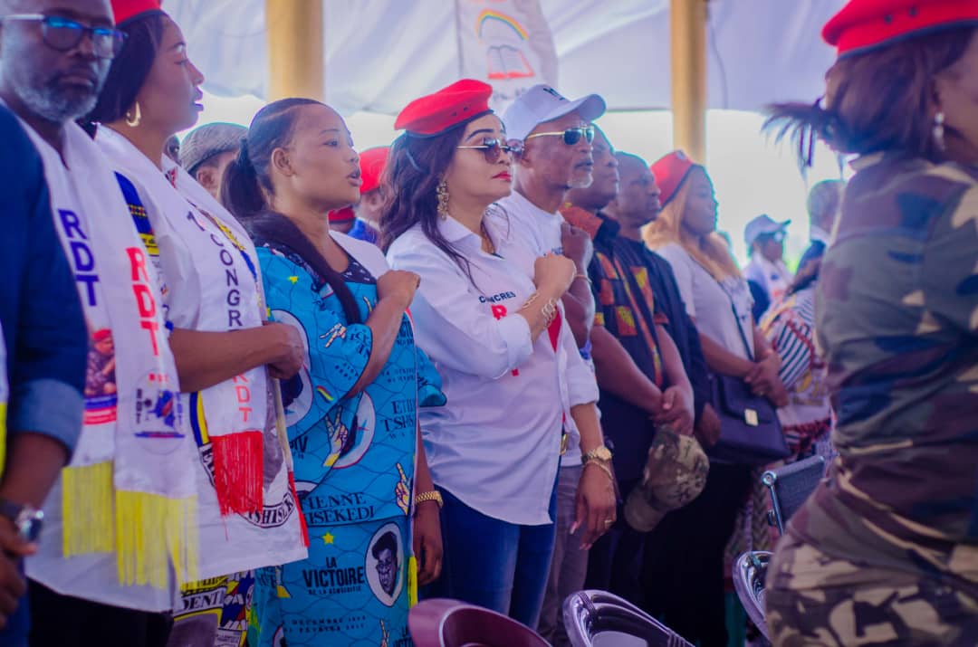 DedeKapanga's tweet photo. Le parti Alliance Africaine des Bâtisseurs,AABa, membre du regroupement politique RDT ont organisé une messe d'action de grâce organisé à l'occasion de la commémoration de la disparition du Leader Maximo, Dr Étienne Tshisekedi wa Mulumba, le dimanche 12.02.2023 au mausolée https://t.co/XU4qYgsTGS