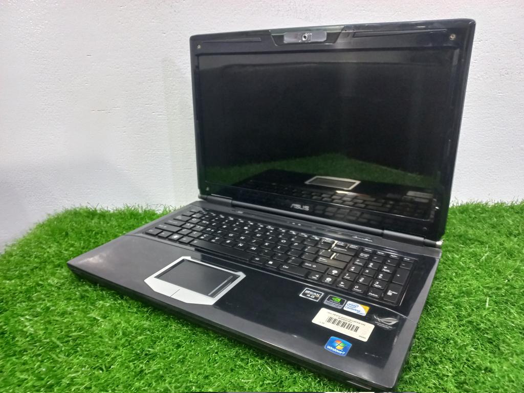 ITZONEELCTRONIC's tweet image. &quot;Just upgraded to the #Core2Duo powerhouse laptop with a dedicated #GPU of 1GB! This machine is a game-changer for work and leisure. Fast, efficient, and stylish, what more could I ask for? #laptoplove #techgeek&quot; #itzoneelectronics #itzone