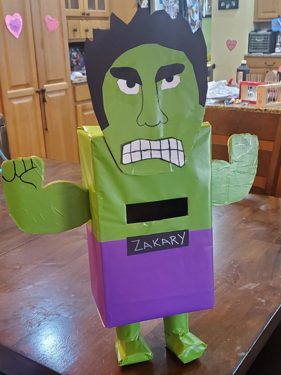 Weekend project = Valentine's Box
#HulkSmash💪