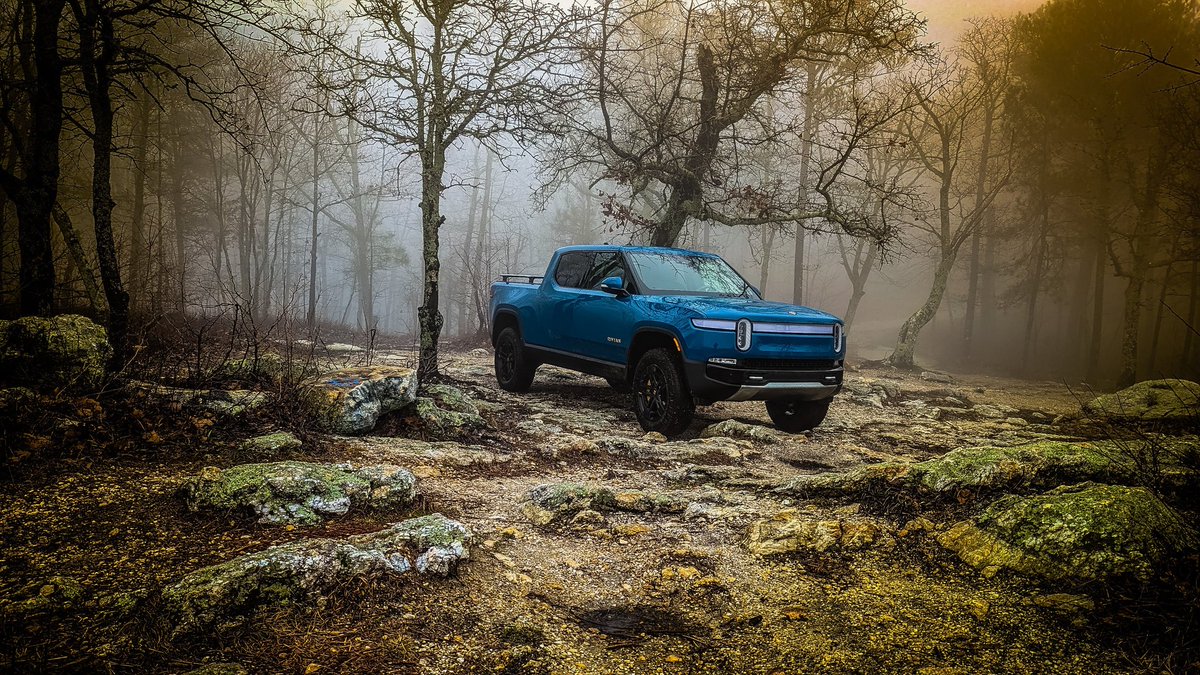 jztiger's tweet photo. Had a great day in Talledega National Forest yesterday. Had a front trunk latch issue on drive home but did great on the trails! #Rivian #offroad. https://t.co/Sc5IbFZWLq
