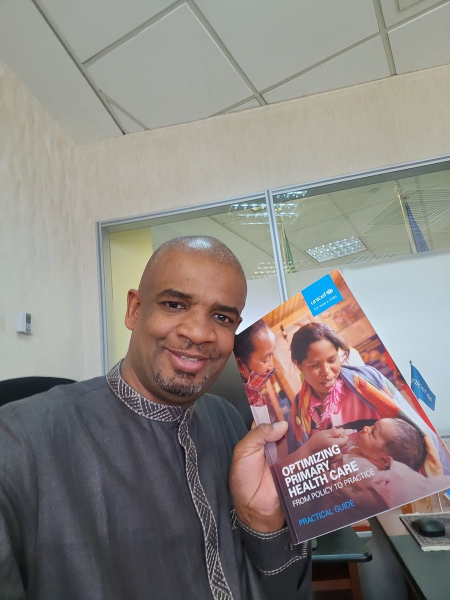 Primary Health Care(PHC) is central to the survival, health and well-being of children. Very happy to finally have a copy of the <a href="/UNICEF/">UNICEF</a> simplified operational guide for #PHC.  <a href="/UNICEFHealth/">UNICEF Health</a>