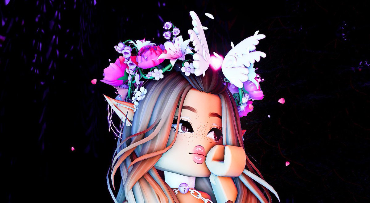 mystery spring halo giveaway 

follow me+@iisophiaa_ w (🔔) on
like and retweet 

stay active
#royalehigh