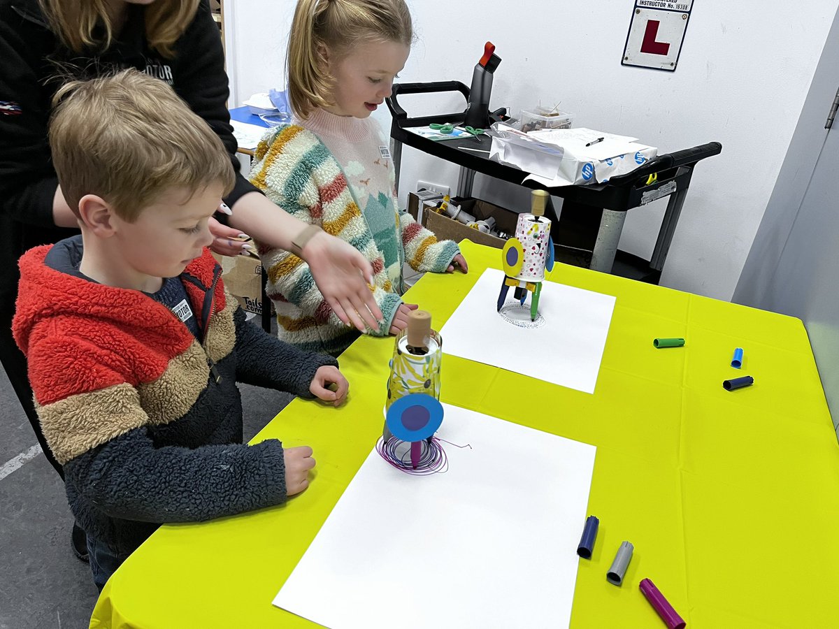 Elisabeth Shipton tweet media