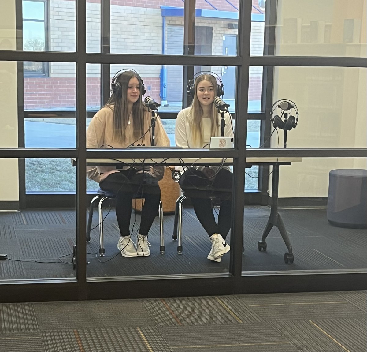 NPGrizzlyLib's tweet image. The Grizzly Podcast Room in the library is always in use!  #Journalism #Foreignlanguage #English #TheListGoesOn