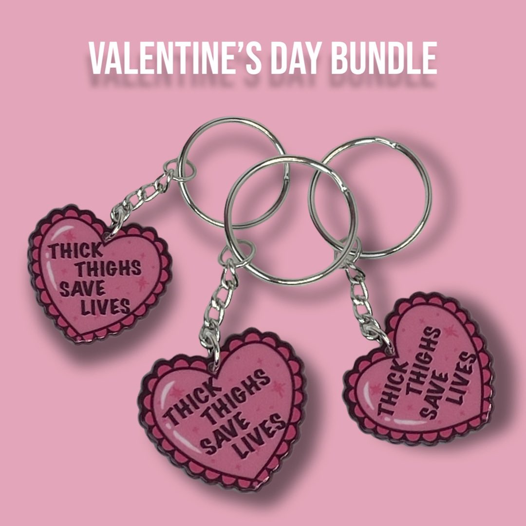 KattGlam_'s tweet photo. Check out our keychains💗 
#smallbusinesses #fyp #explore #chicago https://t.co/LXtJyhxNuN