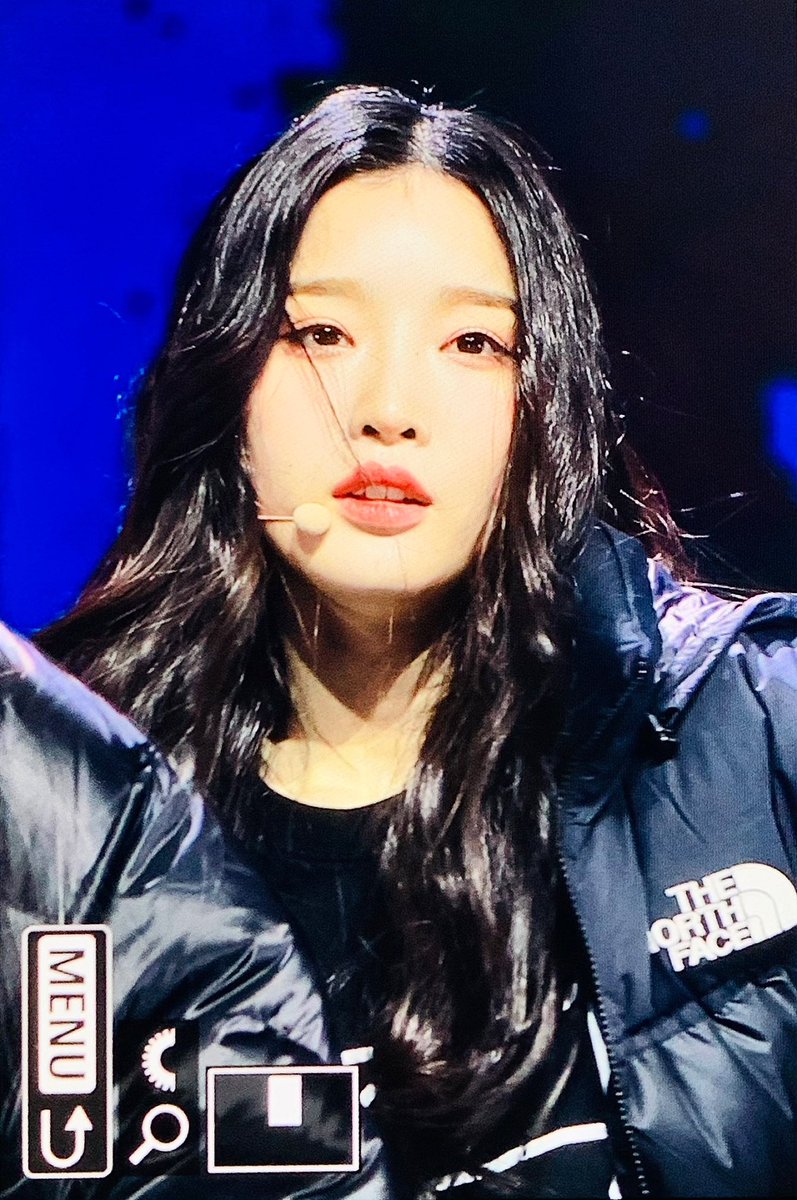 fluer0209's tweet photo. 230213 #tripleS #트리플에스 #김유연 https://t.co/YZIUU3hv63