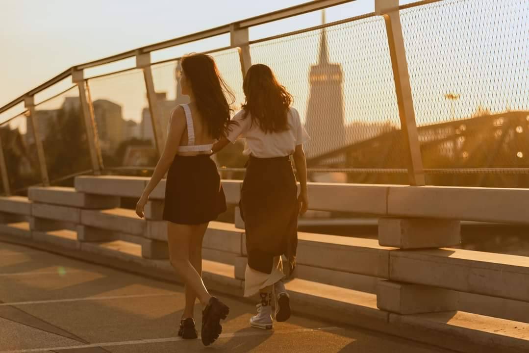 kemisaraclub's tweet photo. 13/02/23 
FanPage Update : sananthachat 

📍 ไว้ไปดูพระอาทิตย์ตกด้วยกันอีกนะ🌅
Photo Maneemejai 

#kemisarabelle #sananthachat #เบลล์ฝน https://t.co/0kKVJ0iDux