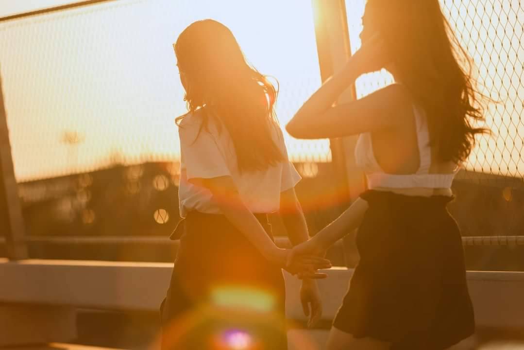 kemisaraclub's tweet photo. 13/02/23 
FanPage Update : sananthachat 

📍 ไว้ไปดูพระอาทิตย์ตกด้วยกันอีกนะ🌅
Photo Maneemejai 

#kemisarabelle #sananthachat #เบลล์ฝน https://t.co/0kKVJ0iDux