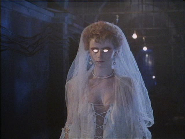 VideoReligion's tweet photo. Underworld (1985)
Director: George Pavlou
#80s #horrormovie #80shorror #StevenBerkoff #horrorfilm #Transmutations #clivebarker #cultcinema #80smovie https://t.co/0Aj37hTVQX