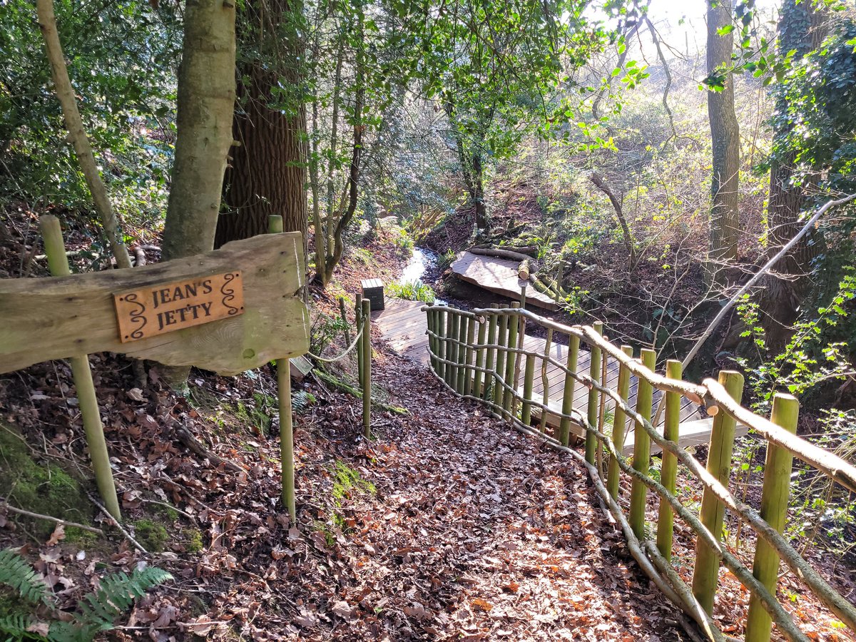 DodfordFarm's tweet photo. Stream dipping anyone? Huge thanks to Scott Broadfield for refurbishing this lovely area 🙂 https://t.co/i4IO28DaYq