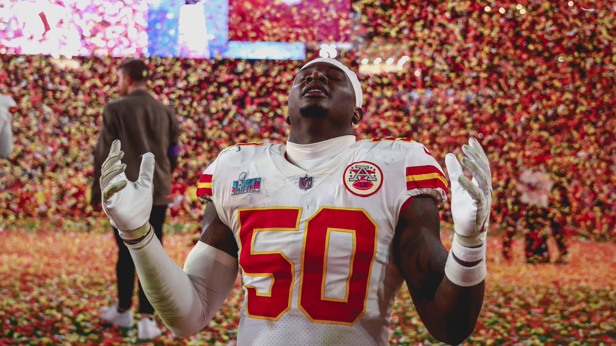 Chiefs tweet picture