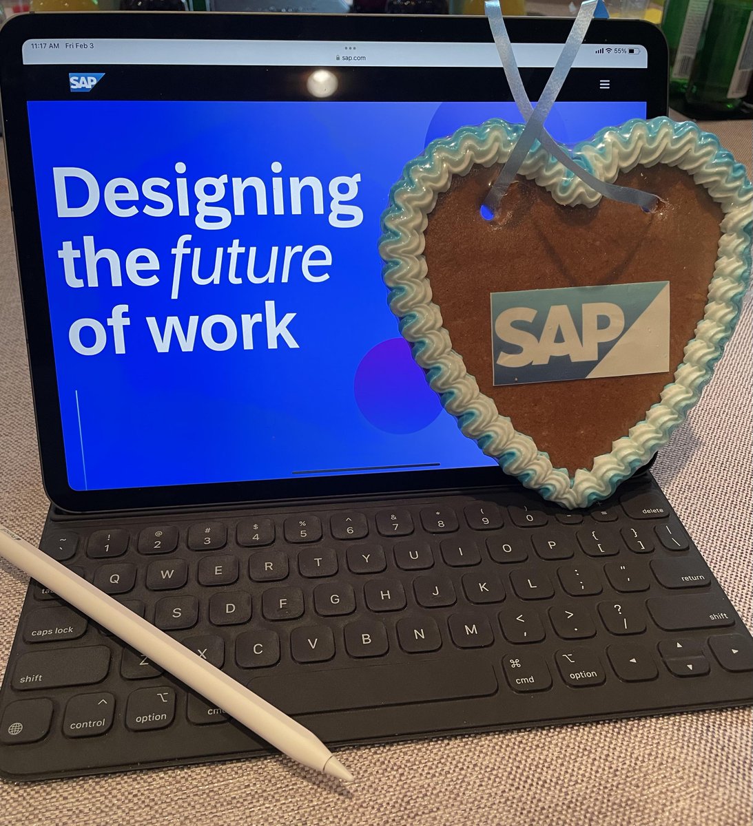 arinbhowmick's tweet image. Visited the @SAP Walldorf headquarters last week and got to catch up with the #sapdesign designers. Inspired and ready to roll with @SAP_designs