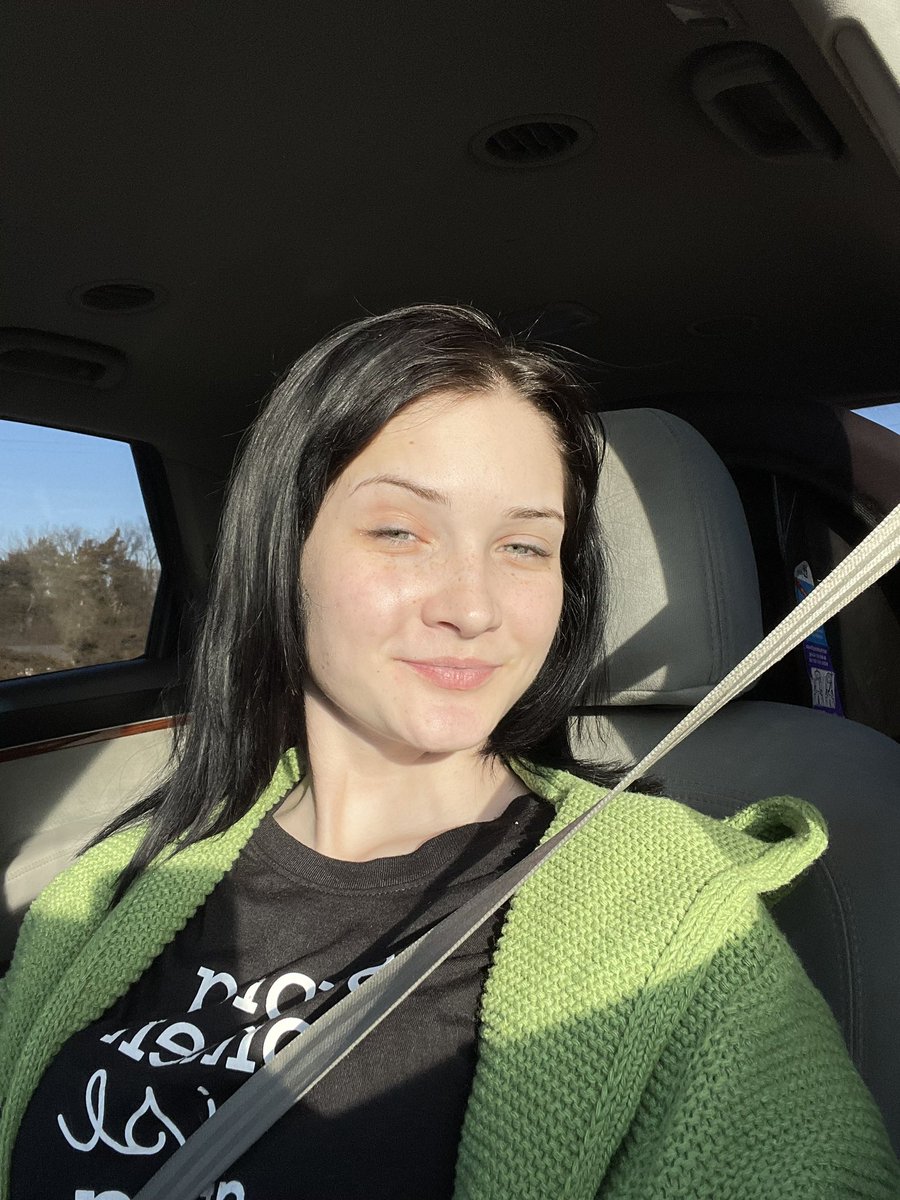 purrexotics's tweet photo. i want a sub funded valentine’s day since i’ll be spending it by myself 🥰 next two to send a tribute gets video responses 👁️👄👁️

FINDOM https://t.co/24BF8hv2Oo