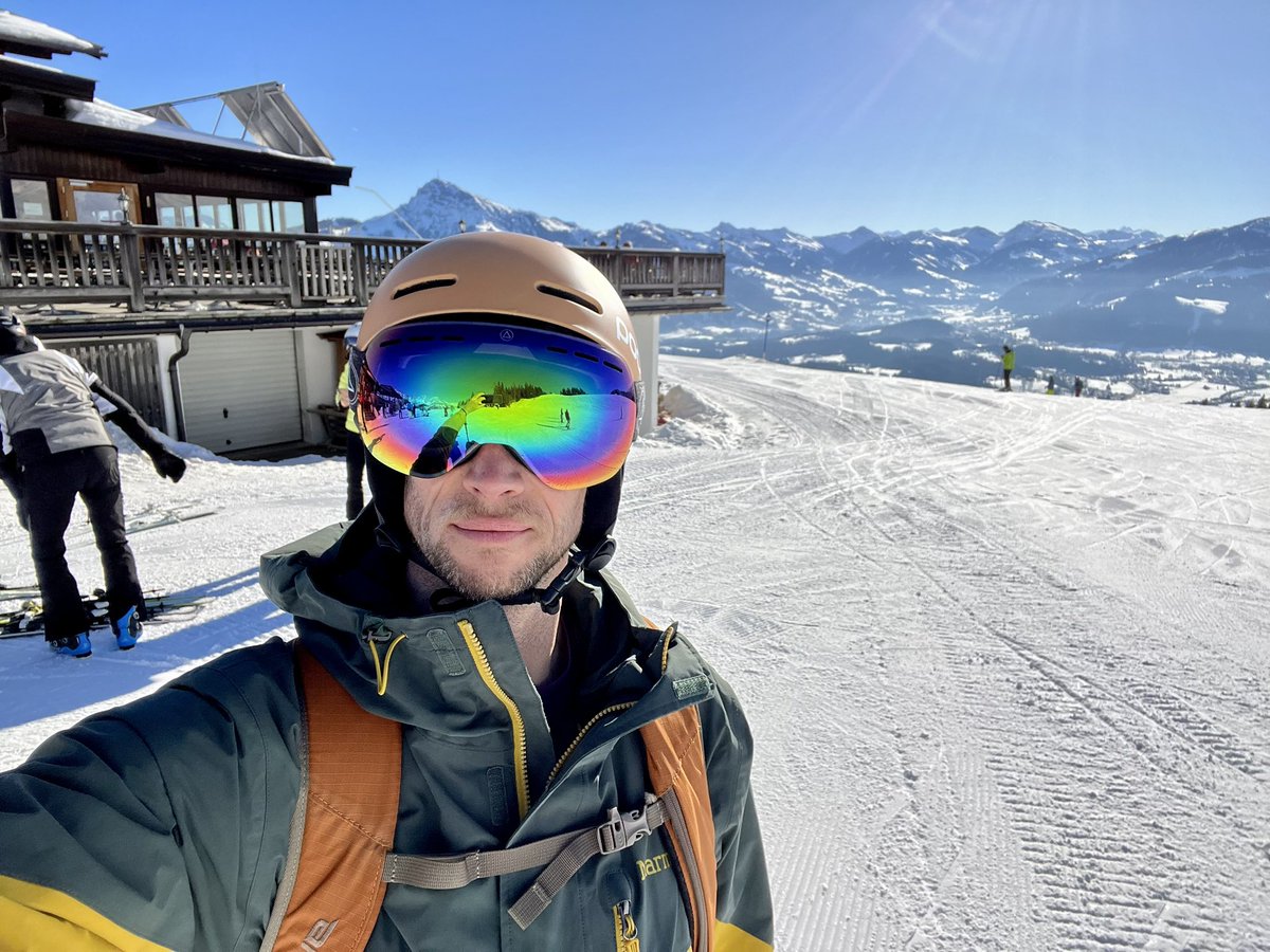 SportsBailey's tweet photo. Lush day on the slopes. https://t.co/C1Tg9BaIZS