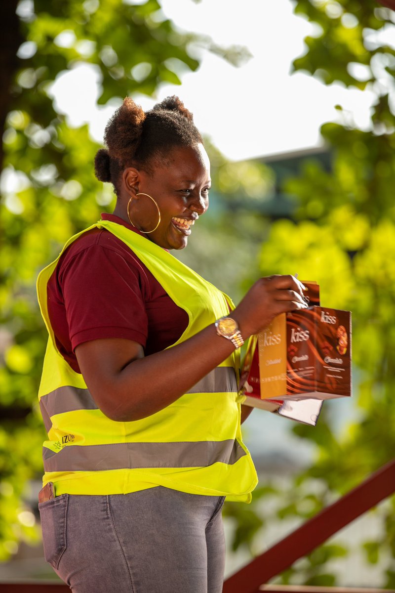 SAUTIplusTV's tweet photo. Y’all know the saying… “if it’s not on, it ain’t SAFE”, right??!
Today being #InternationalCondomDay, we’d like to remind our Sauti Fam that wrapping up consistently and correctly is what champs do😌.
#SafeLoveUg
#LoveMukibanda https://t.co/RQh21WawoF