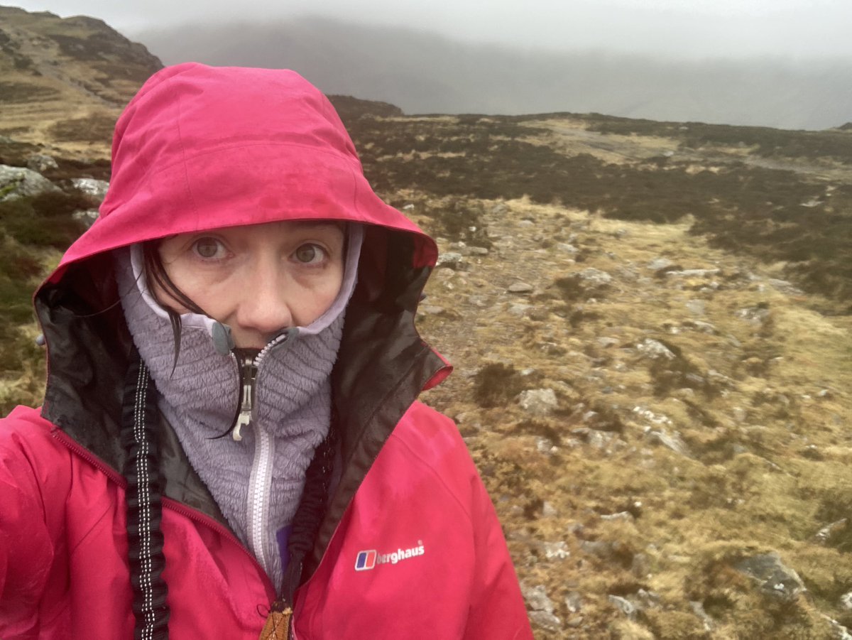 Dunc10in10's tweet image. What a difference a day makes ☀️. 

It’s a good idea to train in all weather so you are well prepared for the #10in10 &amp;amp; #Family5in5! 

Remember the fitter you are the more enjoyable the day will be 🥾

#beprapared #training #lakedistrict