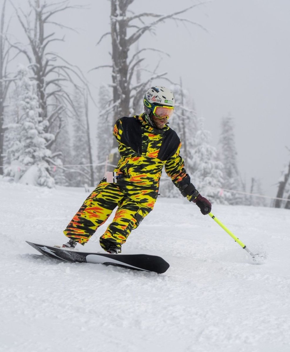 Nothing is impossible! 🦿🦿🦾🏂🏂🏂

#prostheticinnovations #prosthetics #prostheticlegs #amputee #adaptive #bilateralamputee #welcometothenextlevel #prosthesis #teampi #tripleamputee #adaptivesnowboarding #bilateralak #prostheticsolutions #prolimb #believeachieve #unstoppable