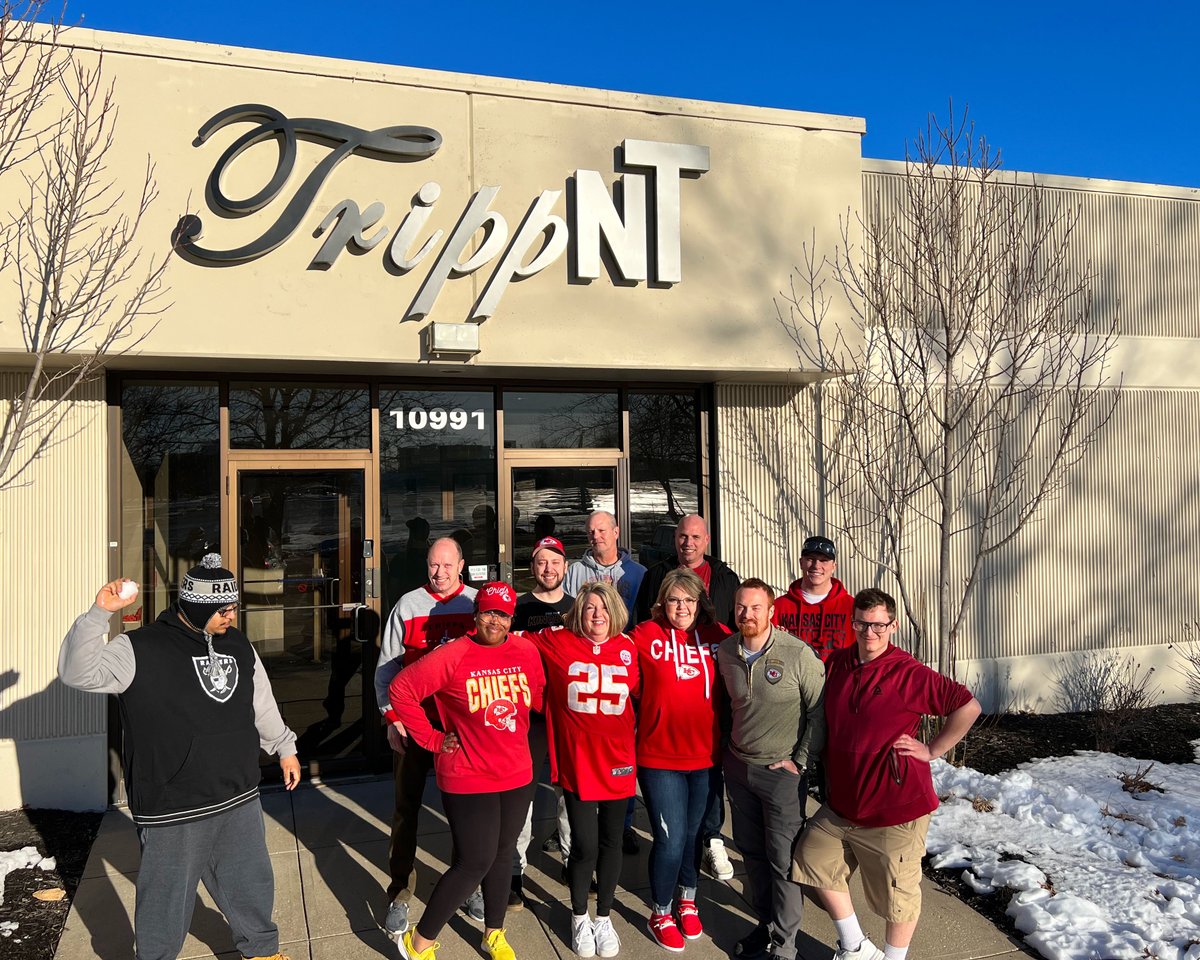 TrippNT's tweet photo. TrippNT would like to congratulate the Kansas City Chiefs on another world championship! 🏈 Austin at first dissented - but ultimately got a group hug from the Chiefs fans! #culture #kcmo #champions https://t.co/R3w0sRus0p